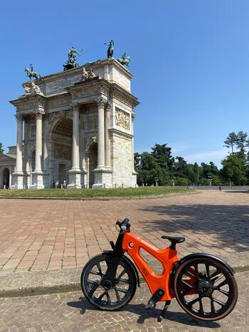 igus_bike_arco_della_pace_milano.jpeg
